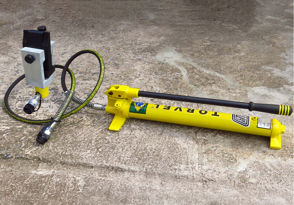 Saca Pneus Gigantes – Modelo TSTB-20